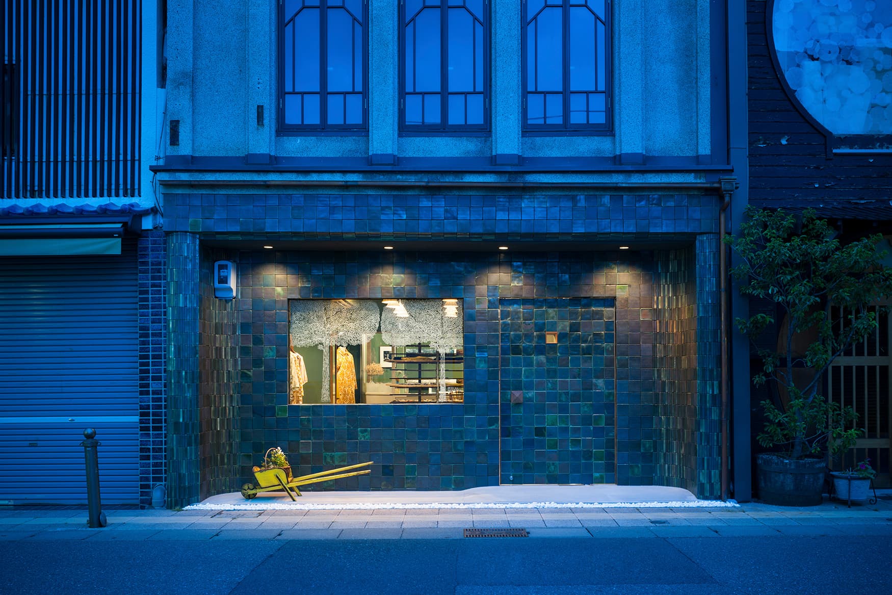 ミナペルホネン 松本店10周年記念 skyful コート navy ミナペルホネン 松本店10周年記念 skyful コート navy - メルカリ
